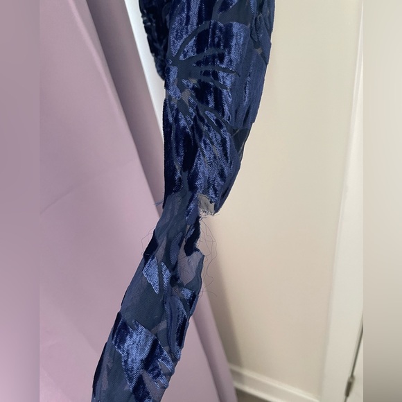 FLAW Hutch Velvet Claudia Crop Top Size Small - Picture 7 of 10